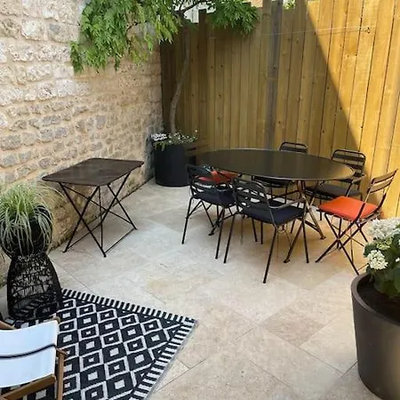 Hébergement de vacances Maison En Centre Avec Extérieur *