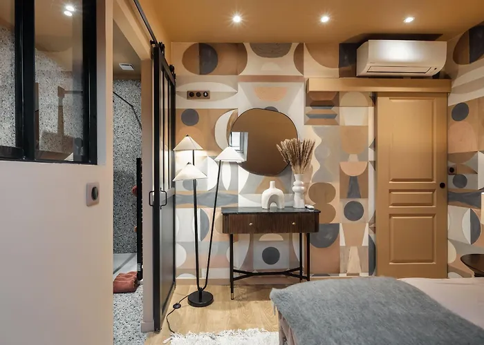 Hébergement de vacances Maison En Centre Avec Extérieur *